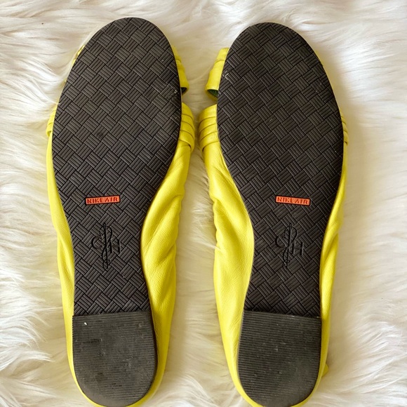 Cole Haan Leather Flats - Picture 4 of 5